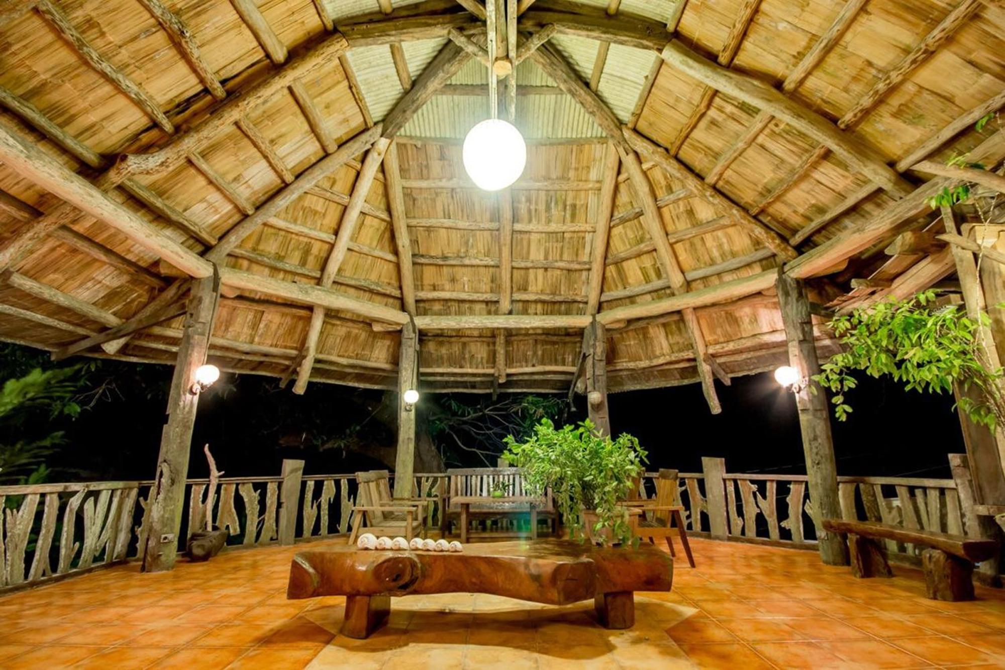 Oldwoods By The Sea Nature Resort Bani Pangasinan Exterior photo